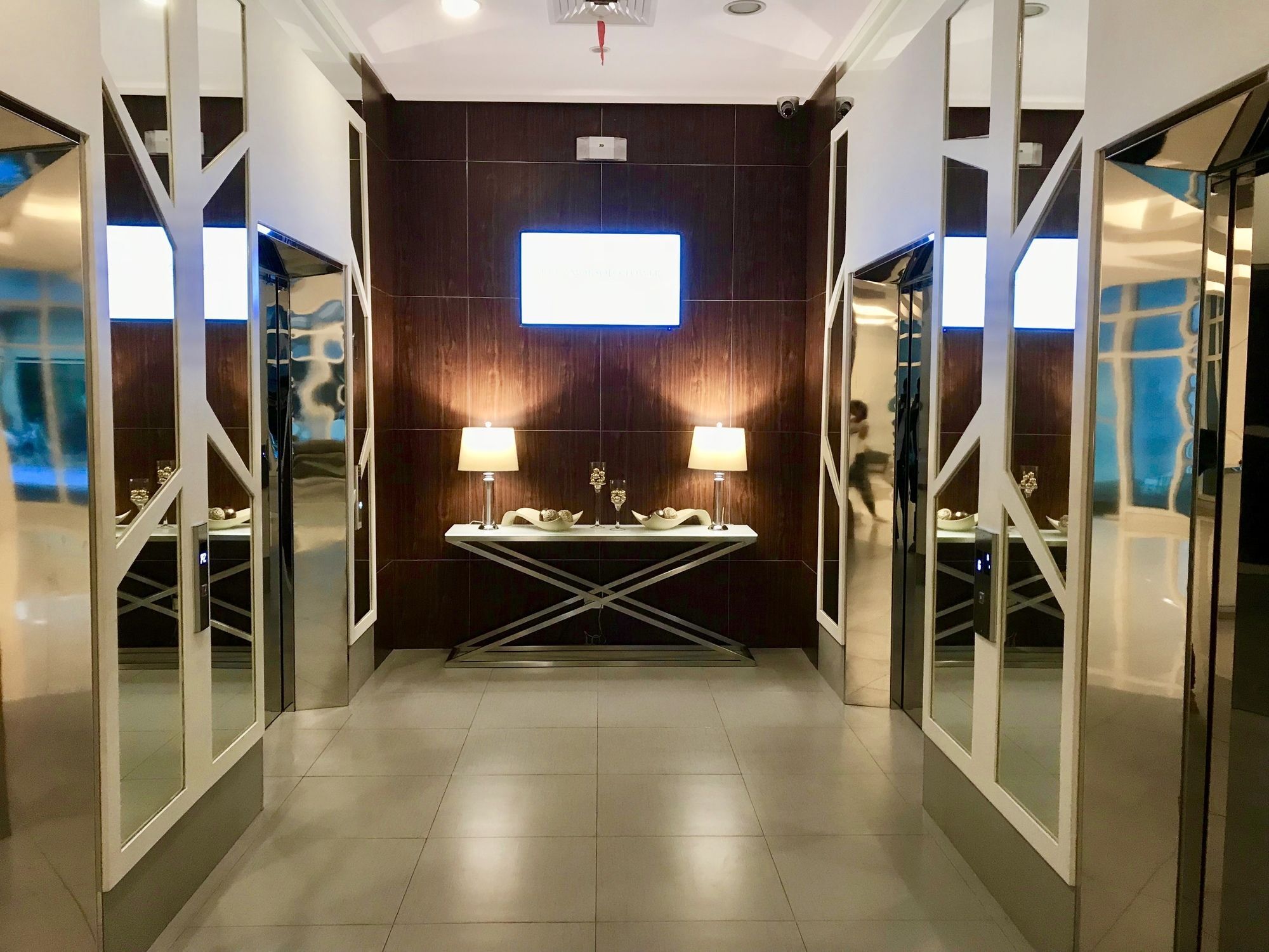 The Beacon Serviced Residences Makati City Екстер'єр фото