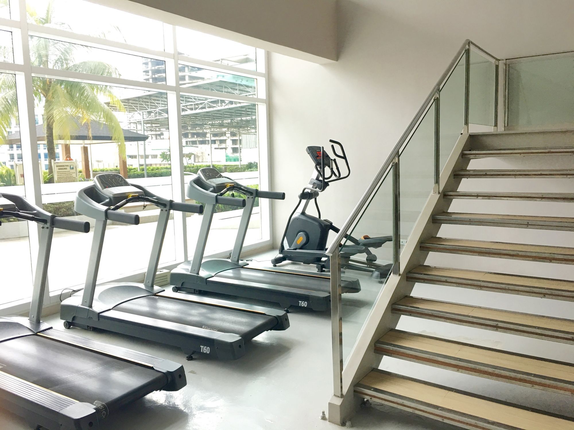 The Beacon Serviced Residences Makati City Екстер'єр фото