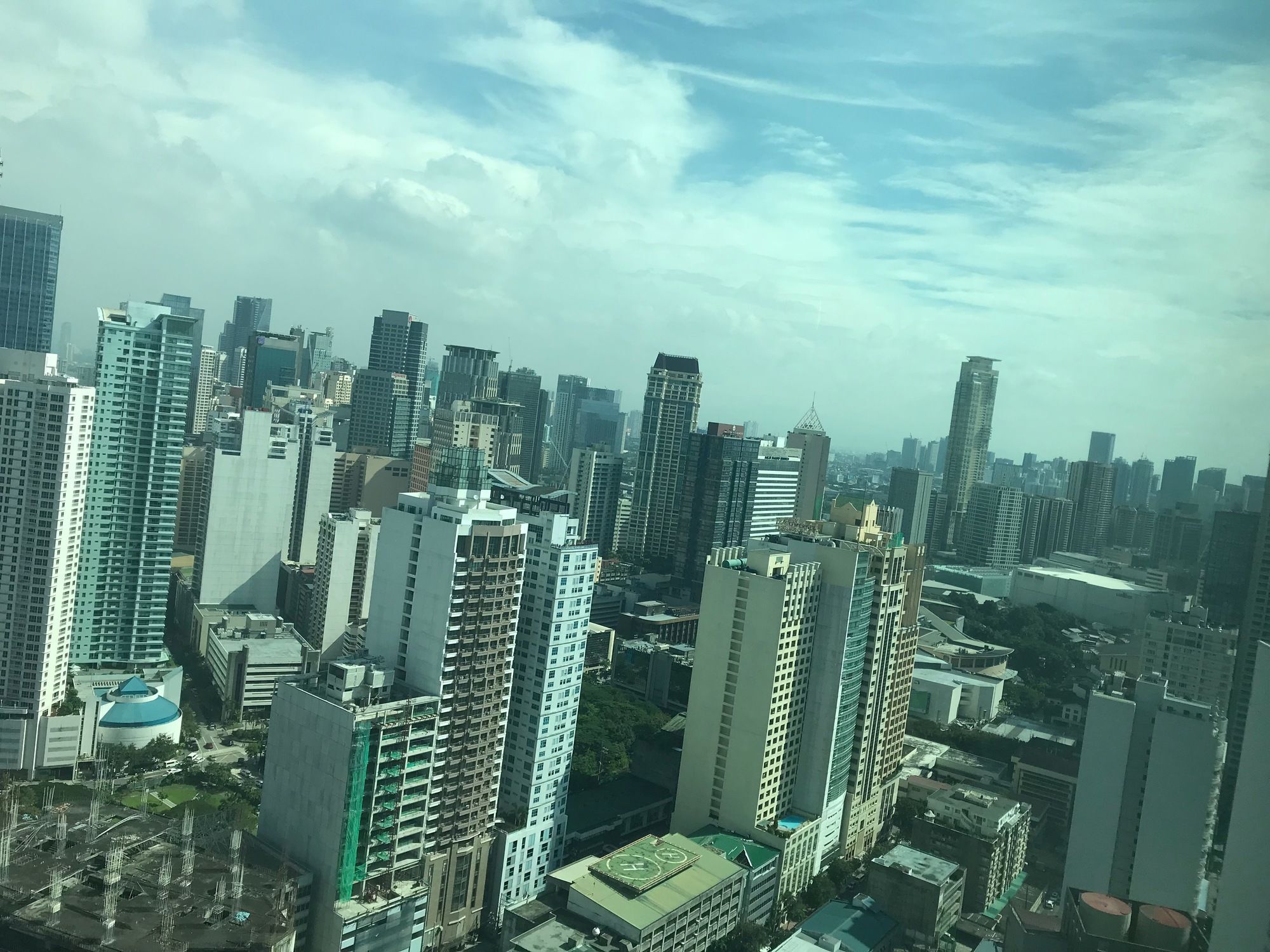 The Beacon Serviced Residences Makati City Екстер'єр фото